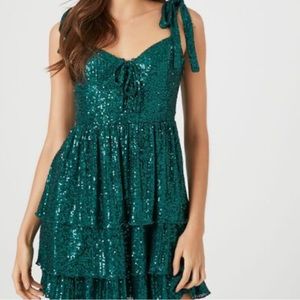 *NEW* Forever 21 Green Sequin Ruffle Mini Dress size small